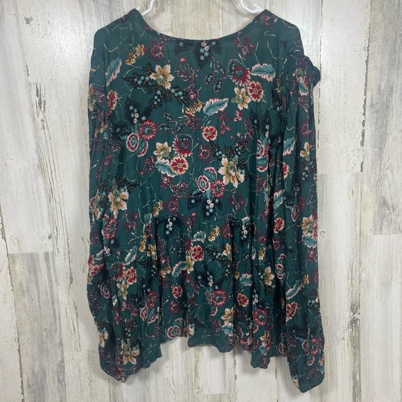 Nurture by Westbound Woman Floral Babydoll Blouse Size 3X‎ Boho Moody Green Plus - Picture 9 of 10